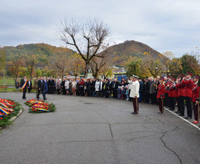 Ceremonie militară şi religioasă de Ziua Armatei României