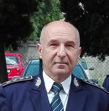 Ioan Marchiș, adjunctul Poliției Baia Mare, pune uniforma în cui