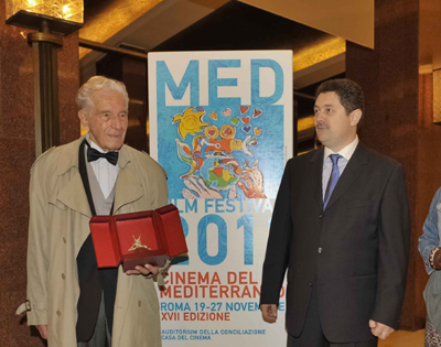 Senatorul Bota si Sergiu Nicolaescu la Medfilm 2011