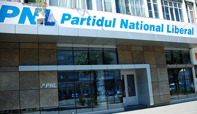 Lansarea candidaţilor PNL a fost amânată