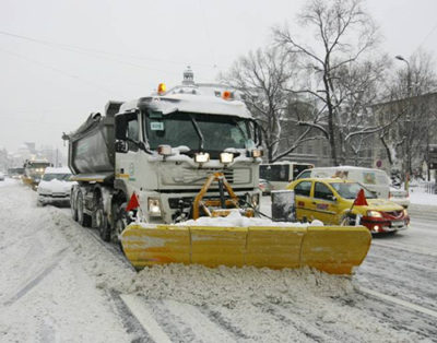 Prima zăpadă a adus sancţiuni pentru administratorii de drum
