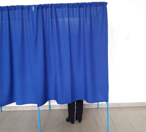 Prezența la vot: Maramureș-peste media națională