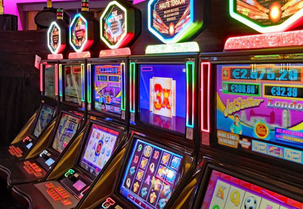 Evaziune fiscală cu jocuri de noroc